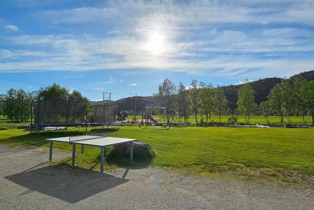 Haugen Hytteutleie & Camping Exterior foto